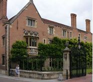 麦格达伦学院